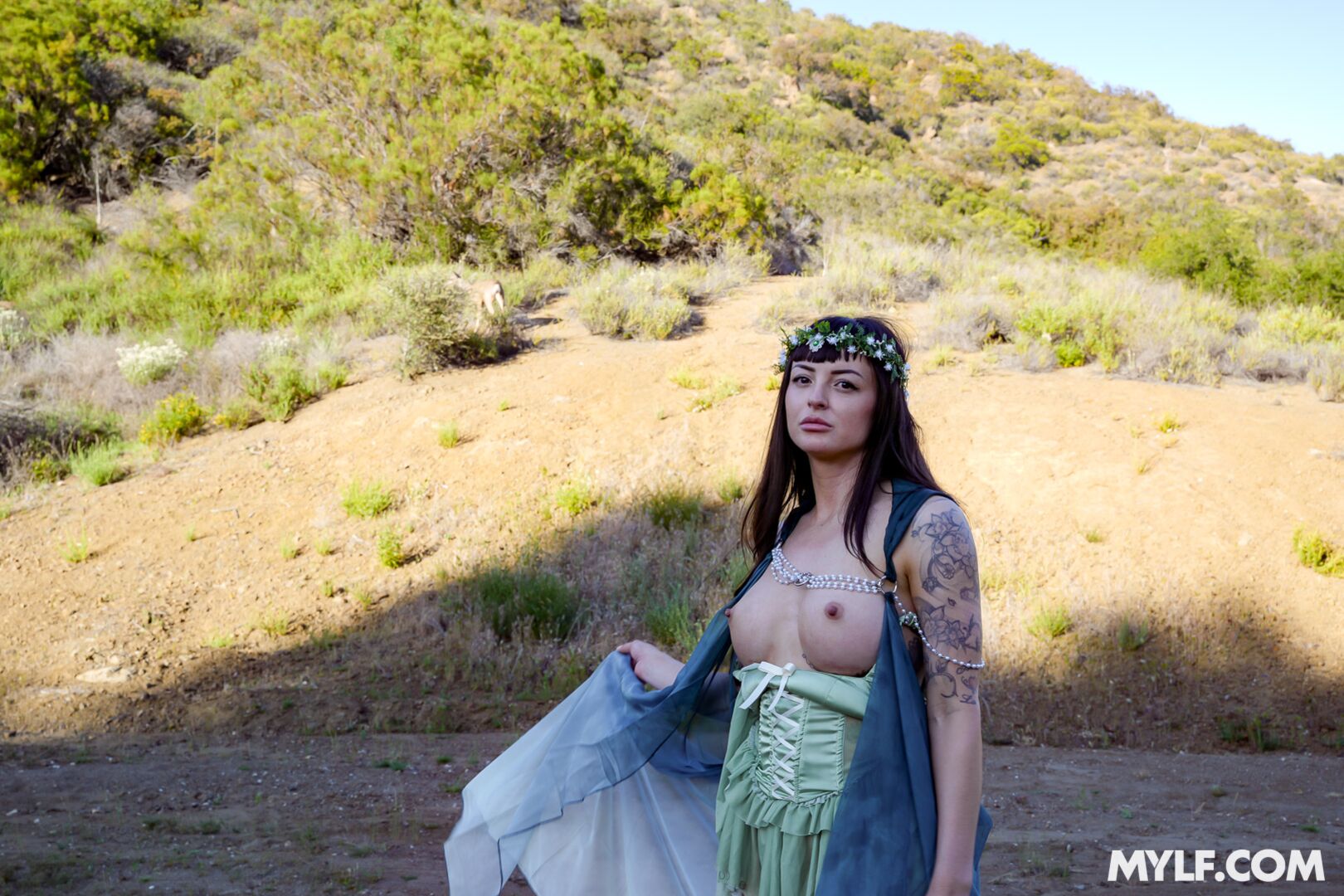 The Elven Queen Craves a Worthy Man’s Cum