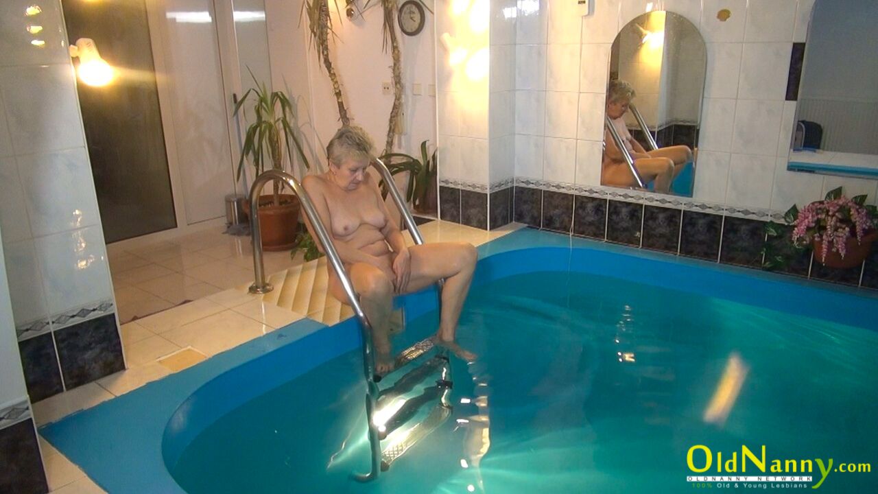 MASTURBATING DURING SWIM SESSION