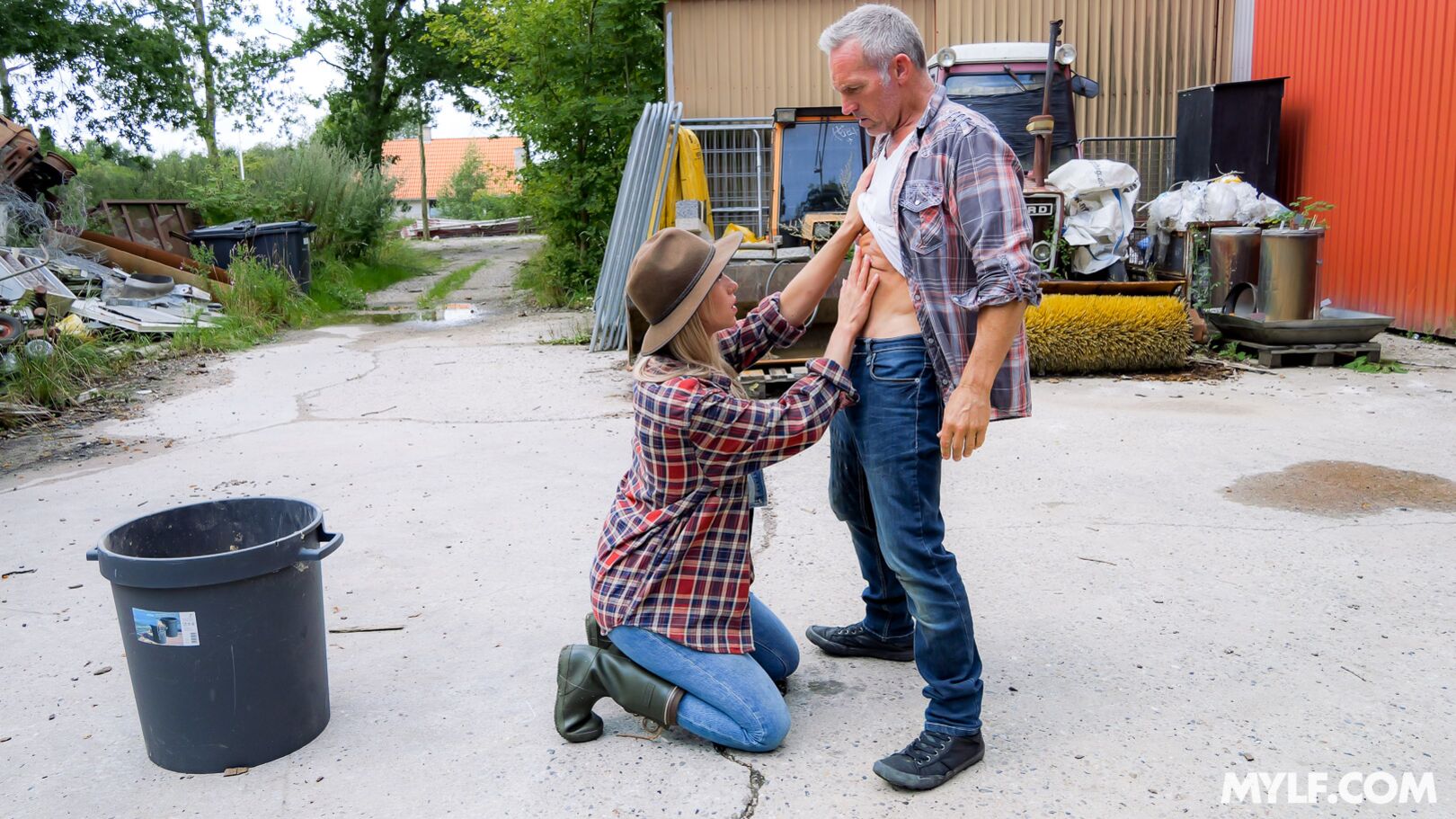 She’ll Do Anything To Inherit the Farm (Blue Collar Babes, Series Premiere)