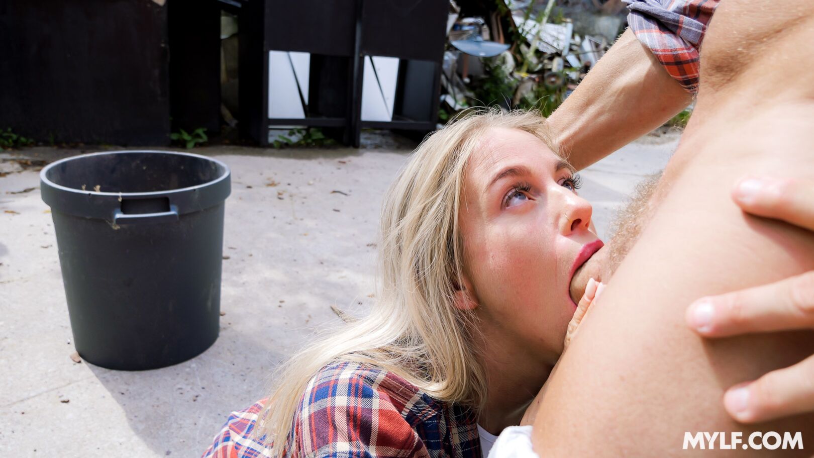 She’ll Do Anything To Inherit the Farm (Blue Collar Babes, Series Premiere)