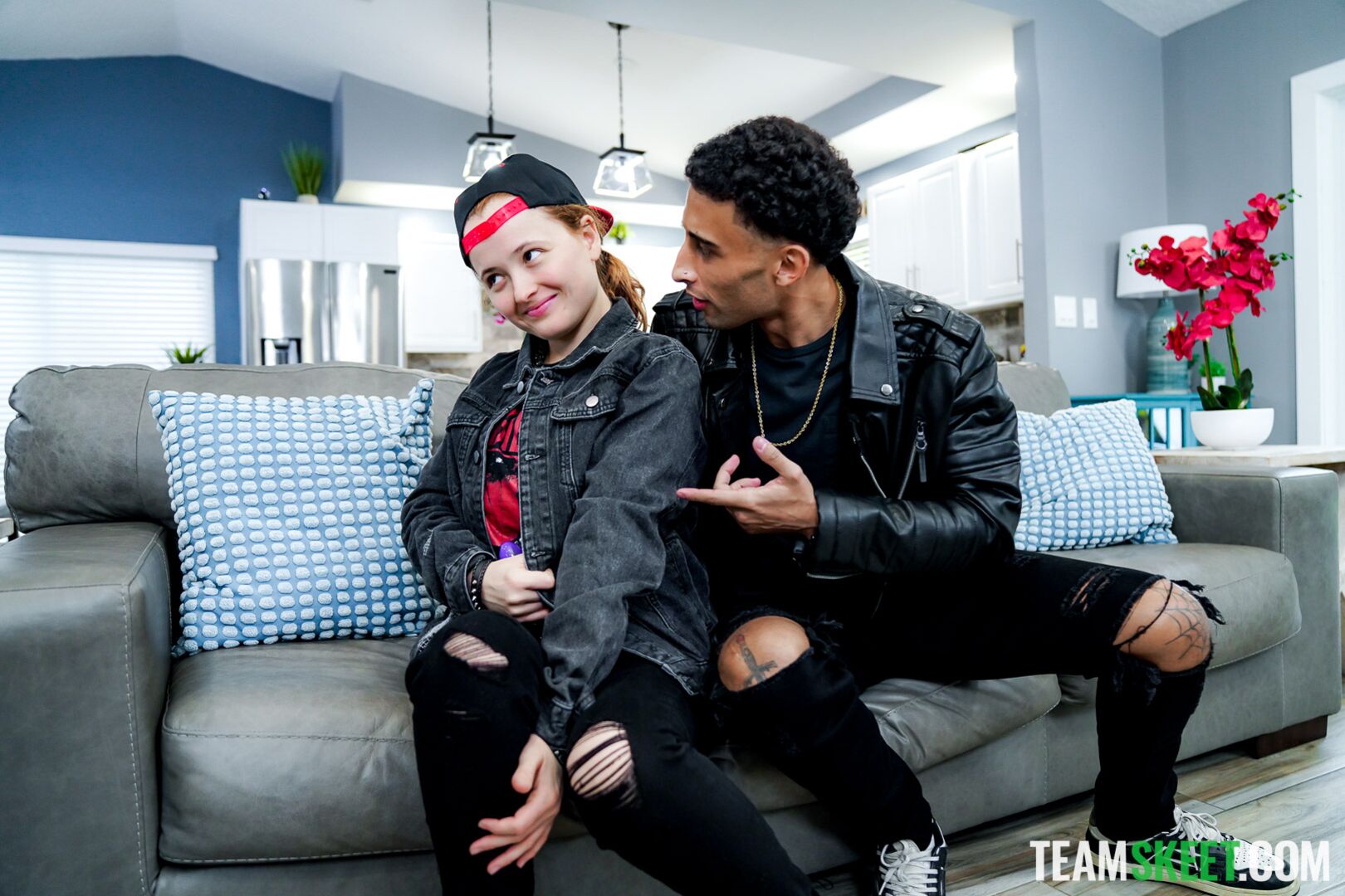 Footjob, Titjob, Hell Yeah! My Little Stepsis Wants to Be a Rocker