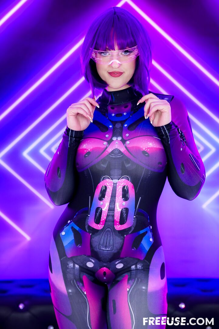 My Fembot 2.0: Neon Cyberpussy Model
