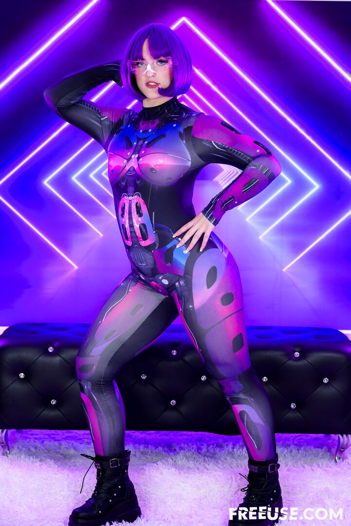 My Fembot 2.0: Neon Cyberpussy Model