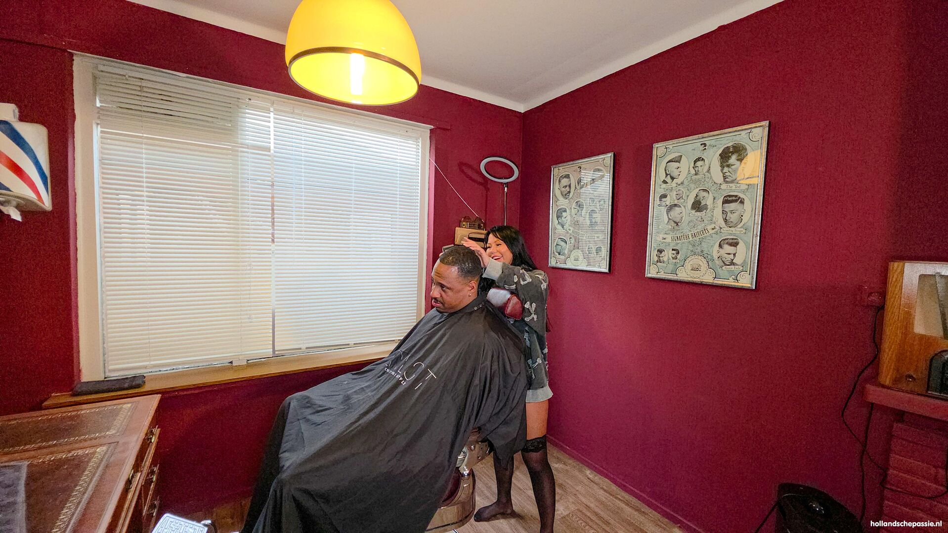 Bij de Blote Barbier!