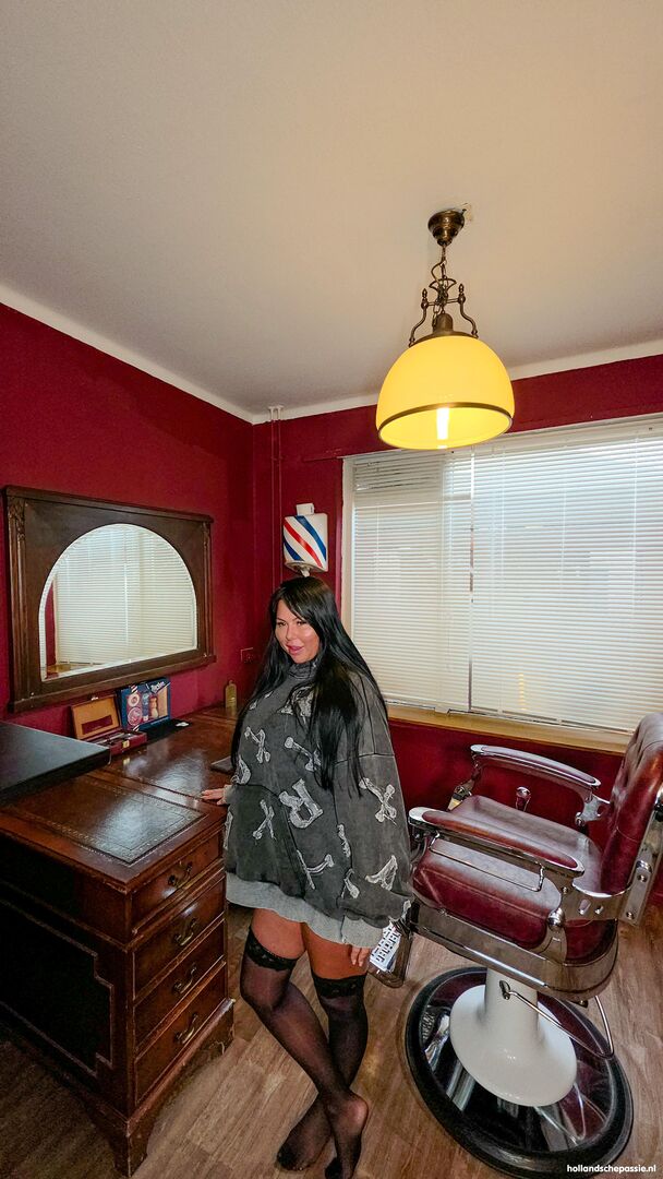 Bij de Blote Barbier!