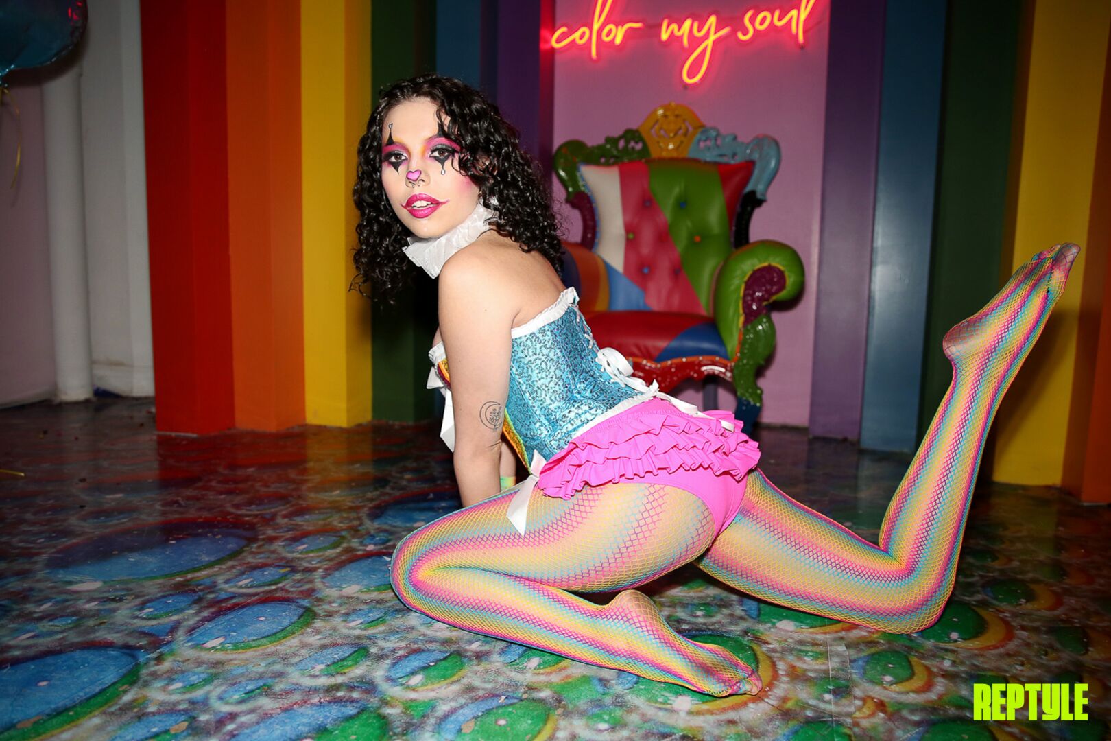 Compilation: Girls in Costumes