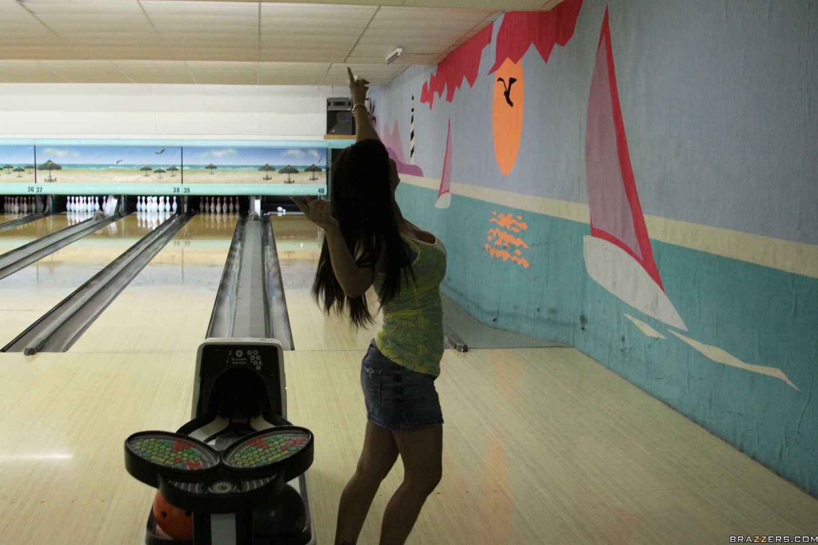 Bowling Bet for Blow Jobs