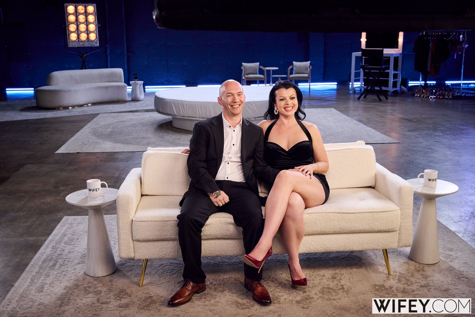 Nadia And Jason - Anal-Craving Hotwife Gapes For BBC