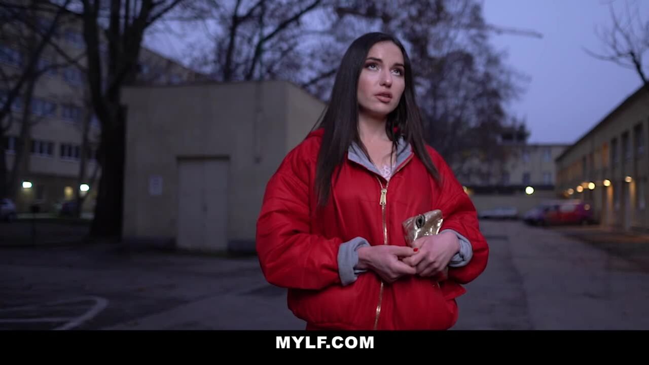 MYLF: Mylfblows Nataly Gold