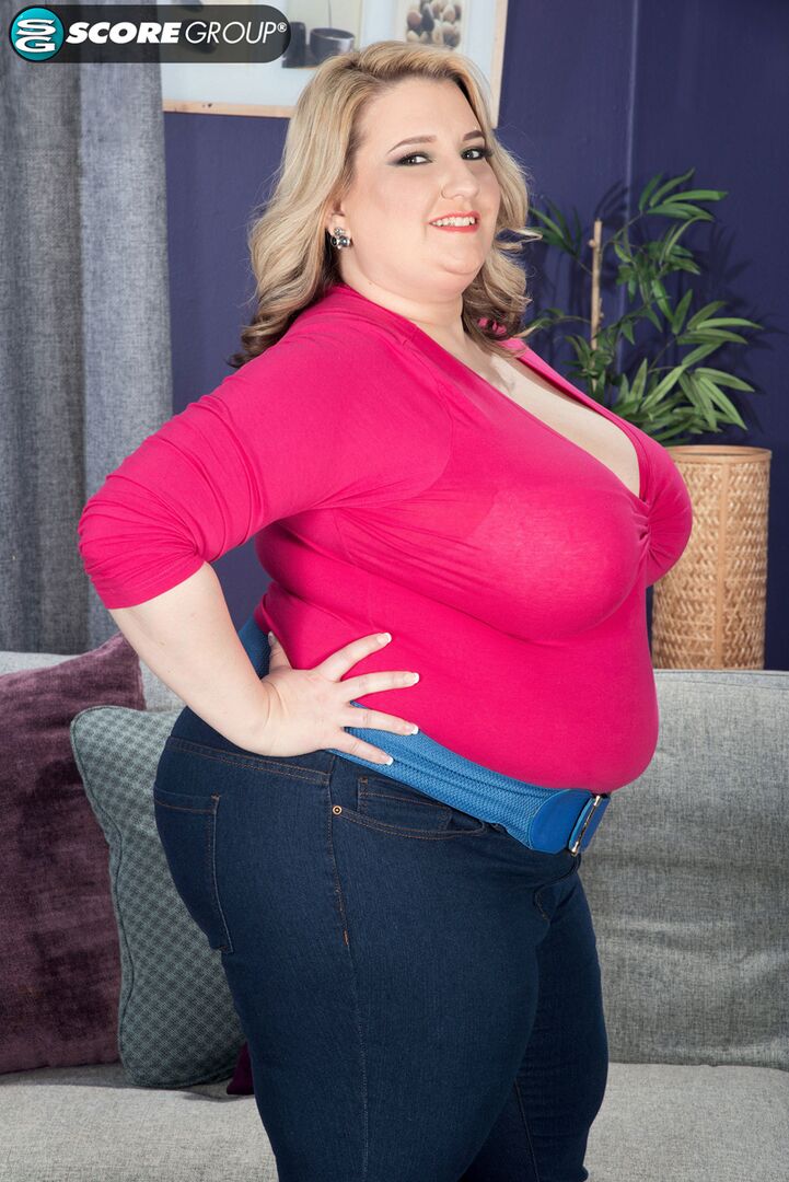 Guess What? I'm A BBW Porn Star!