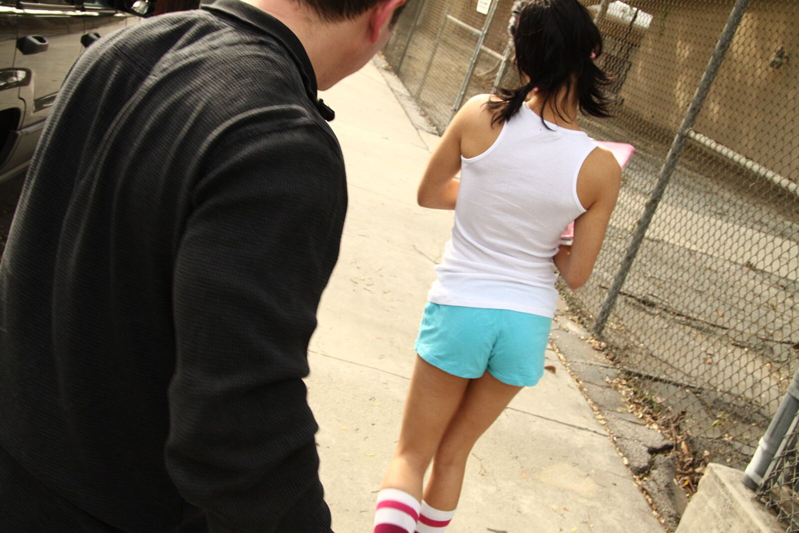 Teen Slut Gets Picked Up In The Park For A Good Fucking
