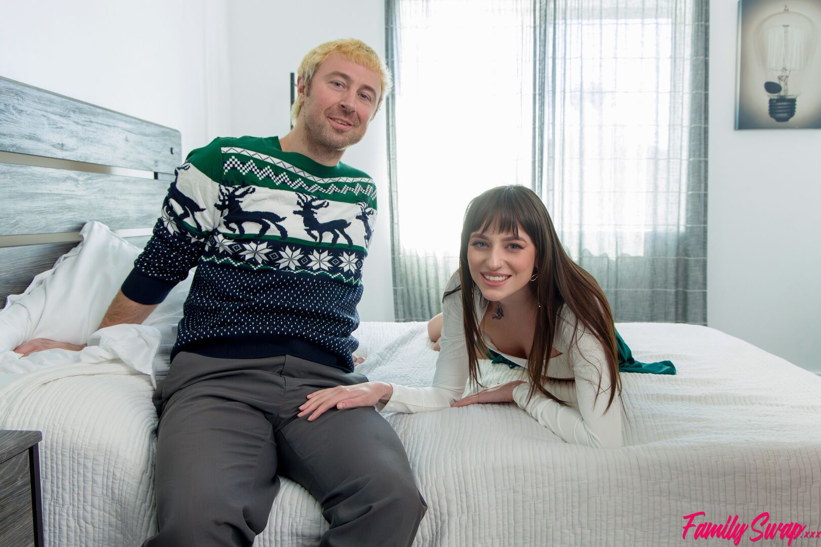 Were Too Horny For A Christmas Card Picture - S11:E2