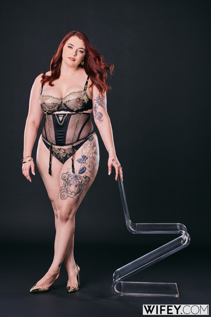 Red Rose And James - Curvy Redhead Gets Stretched Out By BBC