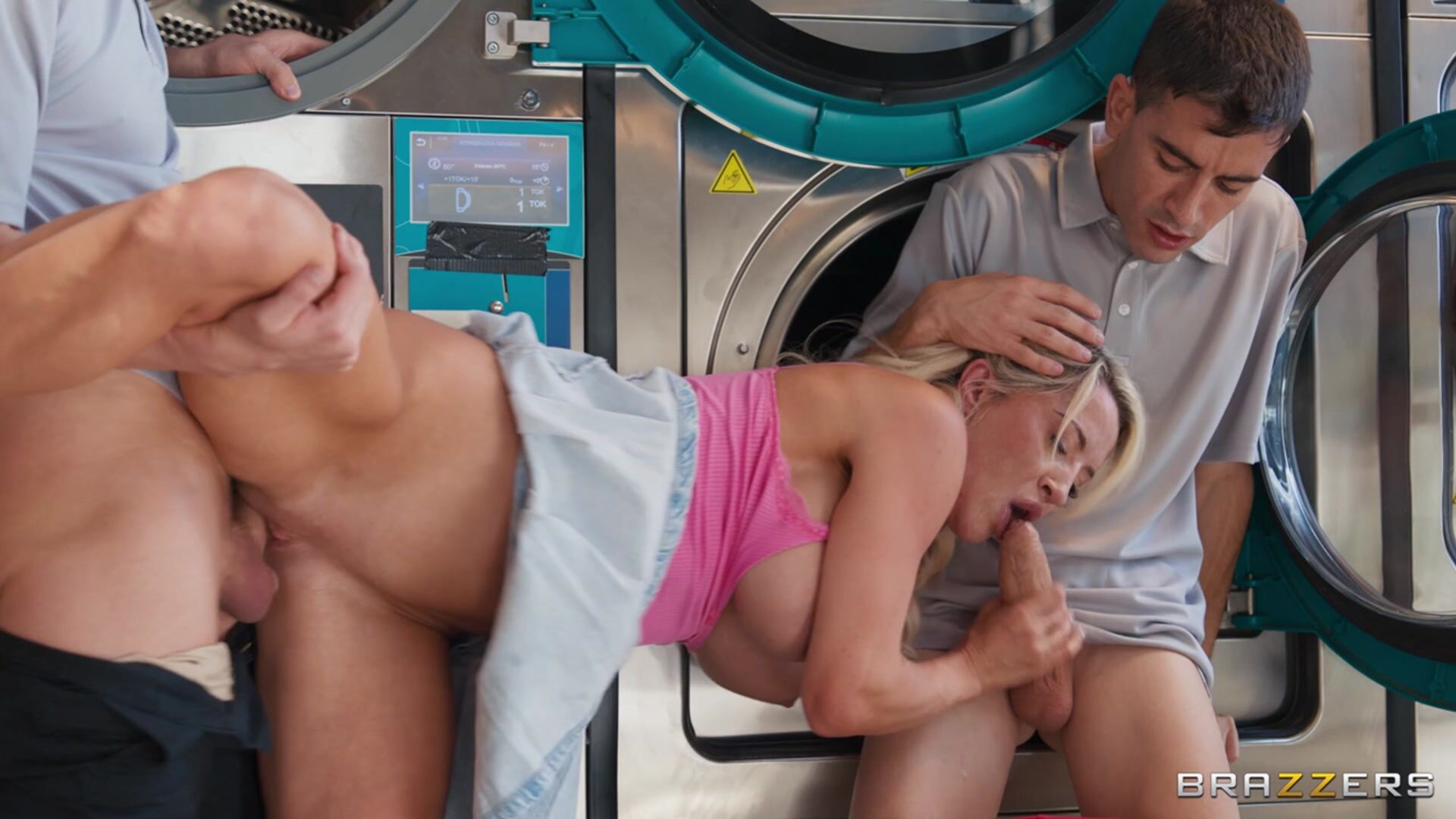 Double Loading The Laundromat Milf