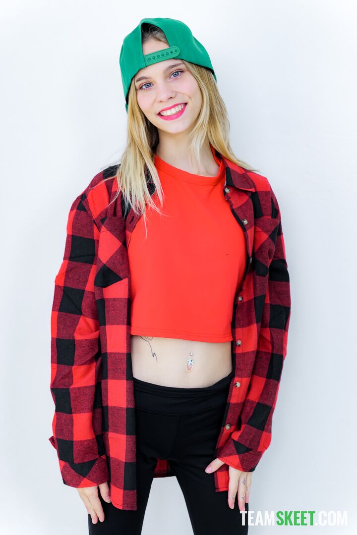 Skater Girl Needs to Learn Her Place