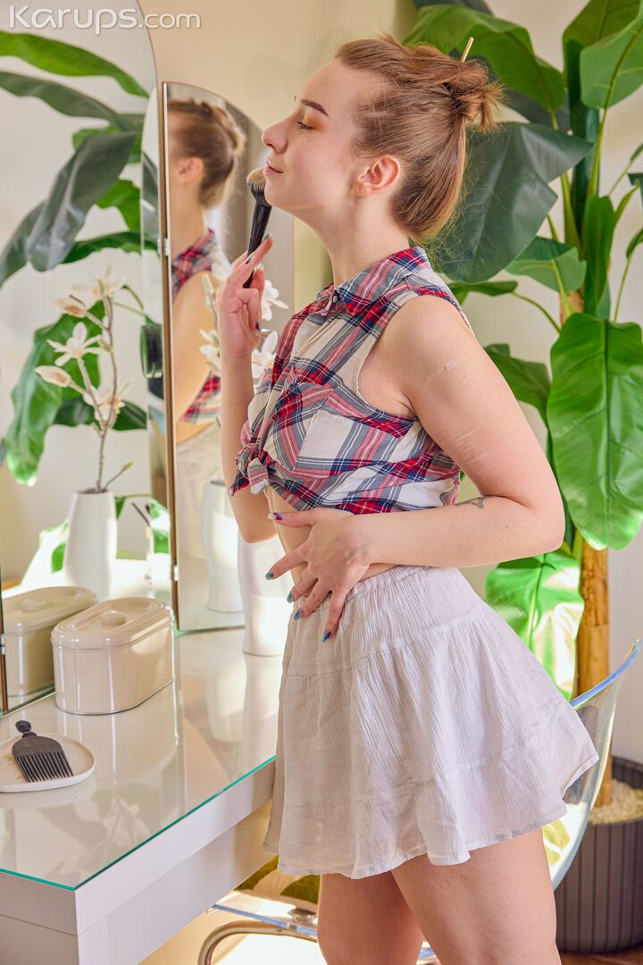 Alice Undressed