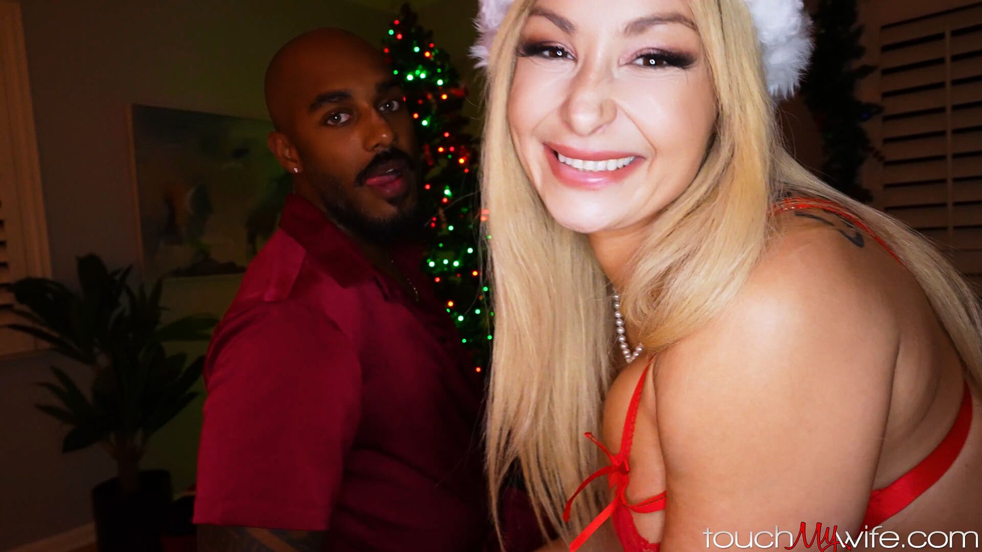 Early XXXMAS Present