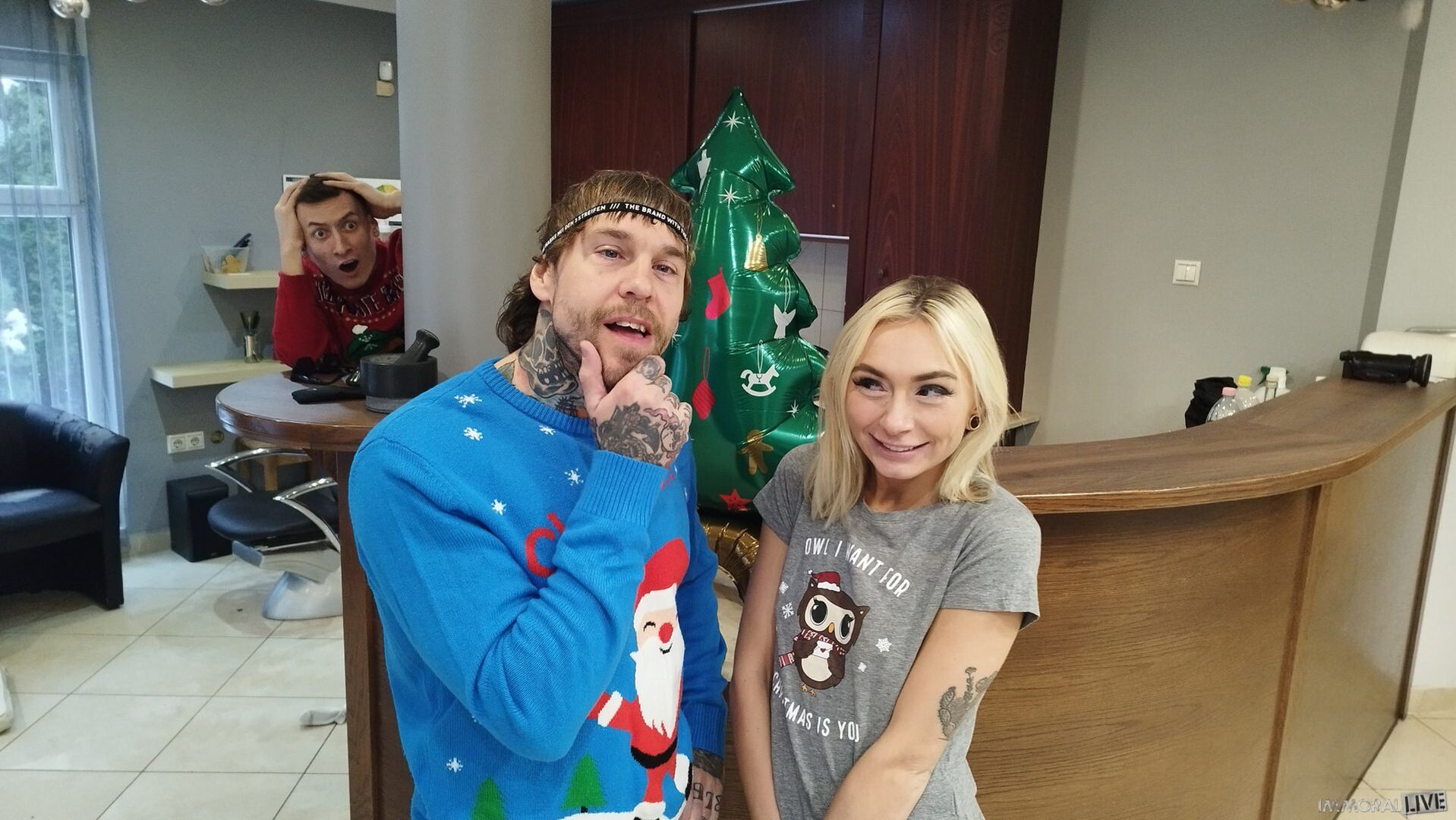 BOYFRIEND CATCHES CHLOE TEMPLE CHEATING on CHRISTMAS