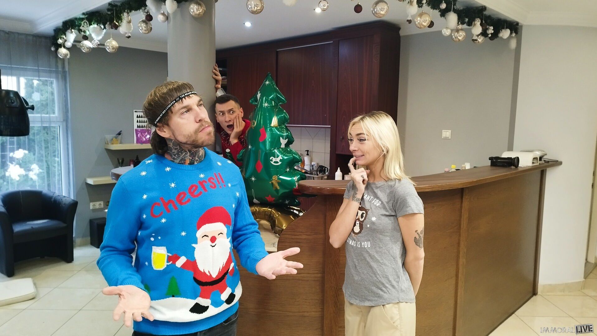 BOYFRIEND CATCHES CHLOE TEMPLE CHEATING on CHRISTMAS
