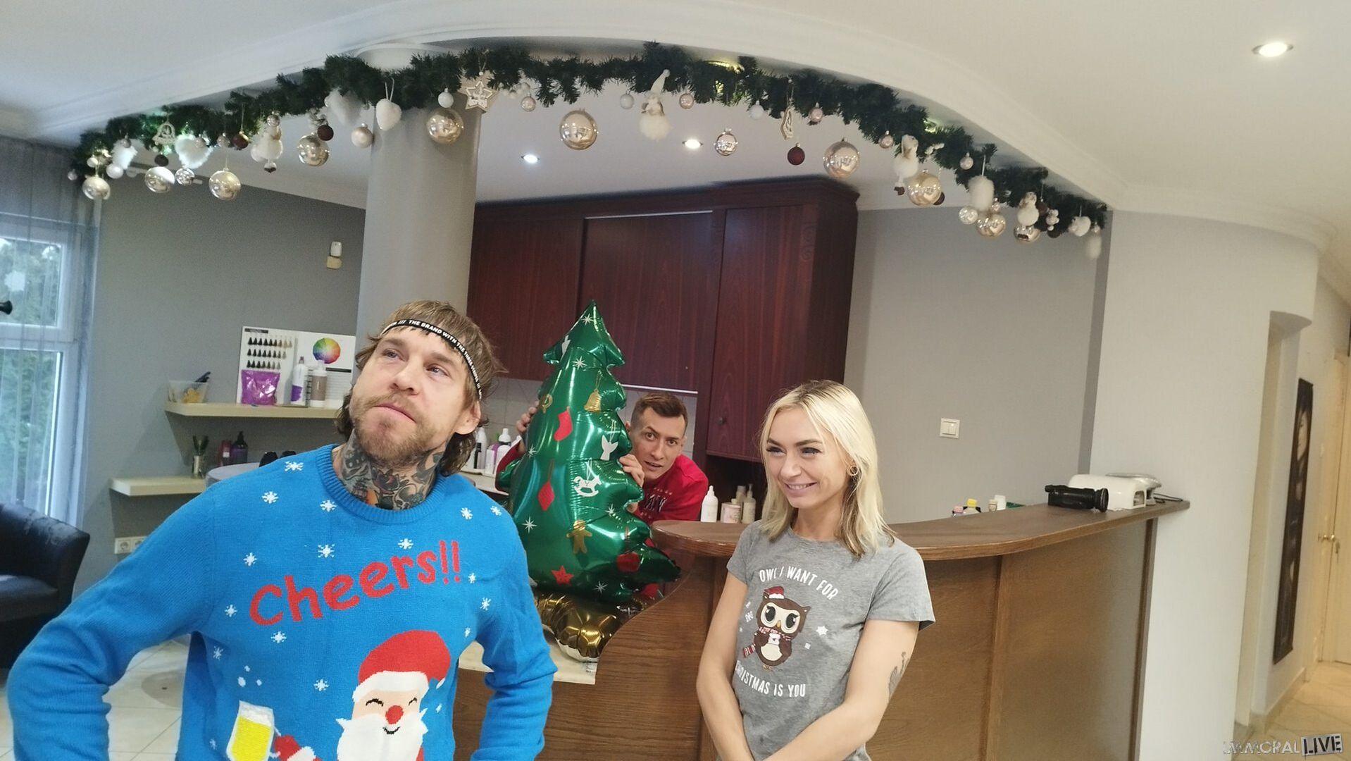 BOYFRIEND CATCHES CHLOE TEMPLE CHEATING on CHRISTMAS