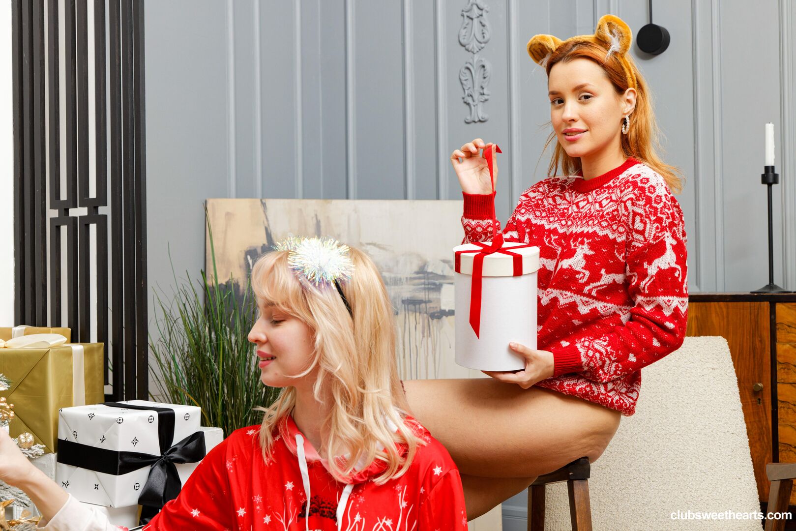 Naughty Xmas with Angel Jolie & Elloise Arti