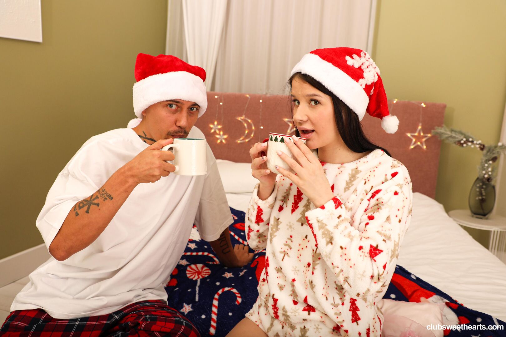 Santa cums early this year 2912