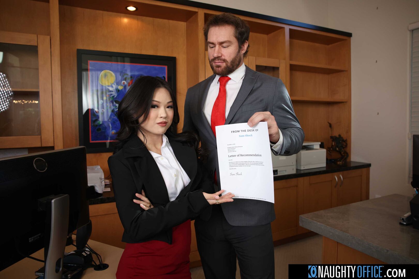 Lulu Chu wants boss' cock to get her promotion
