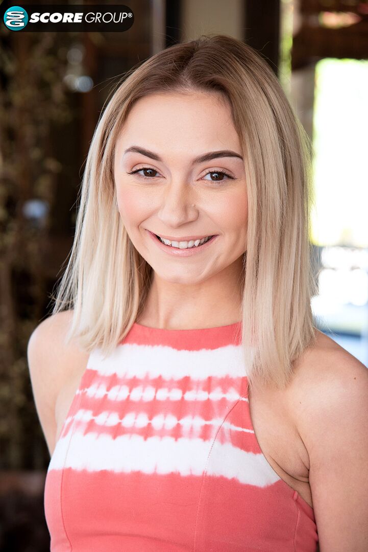 Chloe is just 18, so we had a stud with a huge cock plug her tiny, hairless cunt while giving her tips.