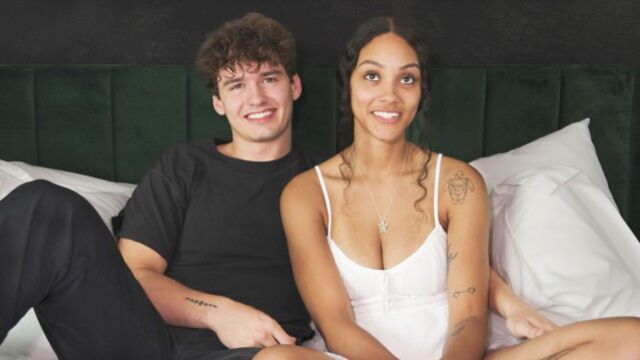 Derek Rice Blasts Jade Frost’s Perfect Ass With Huge Creamy Load!