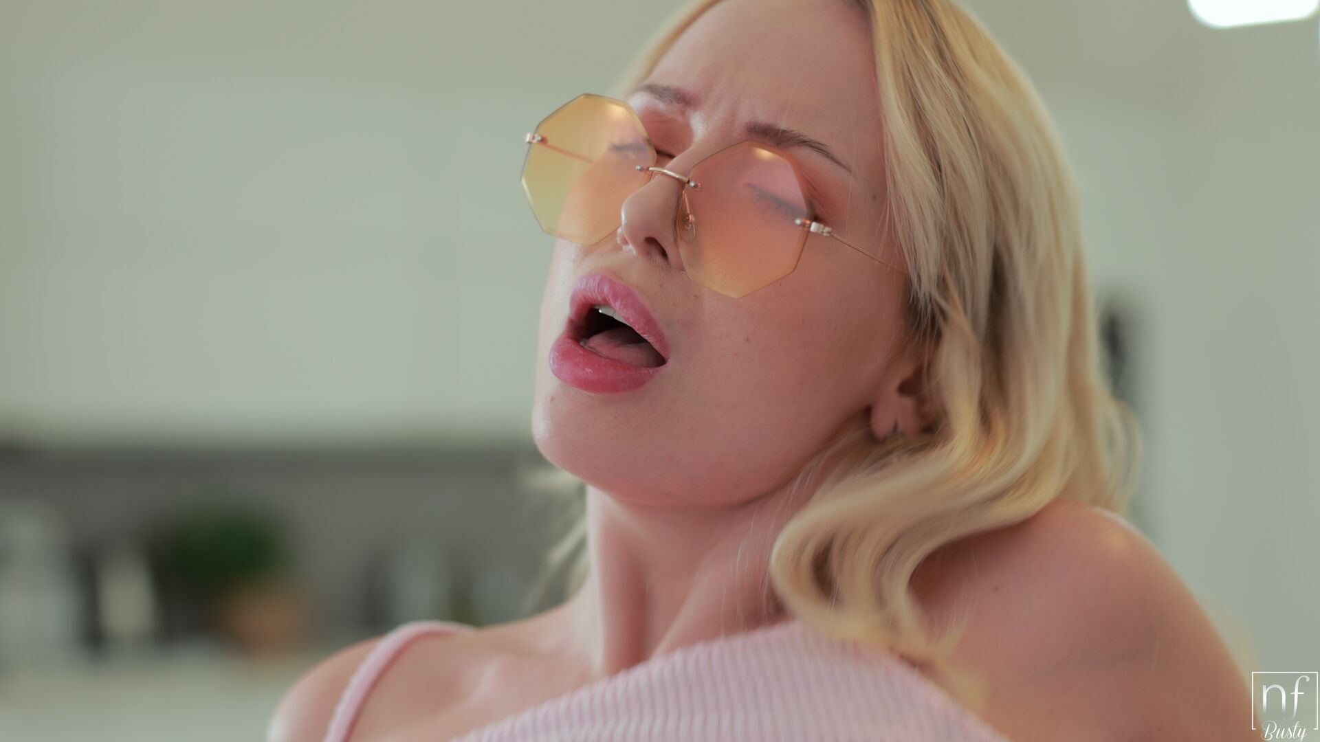 My Busty Babe Is A Giver - S23:E2