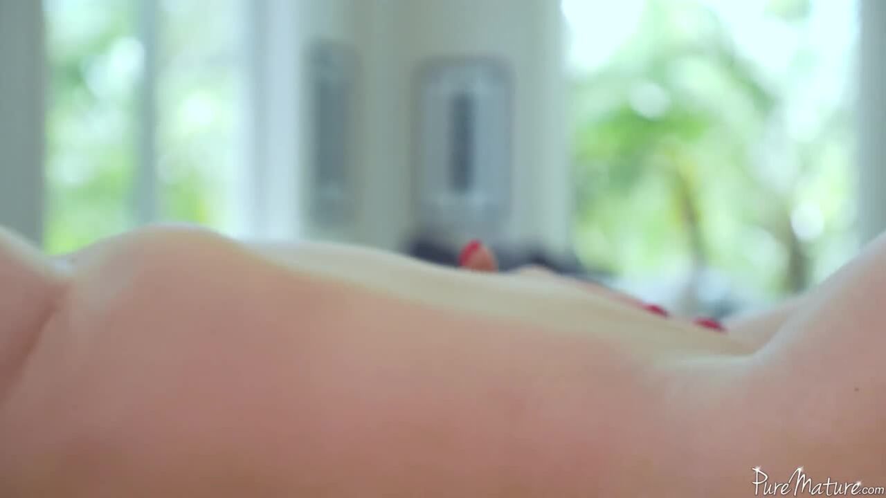 Diamond Foxxx: Anal Bliss
