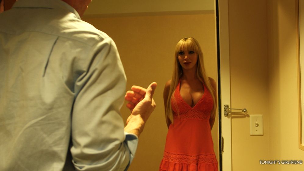 Nikki Benz