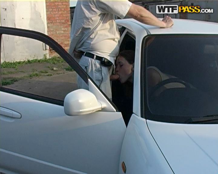 Deep blowjob in the car and outdoors