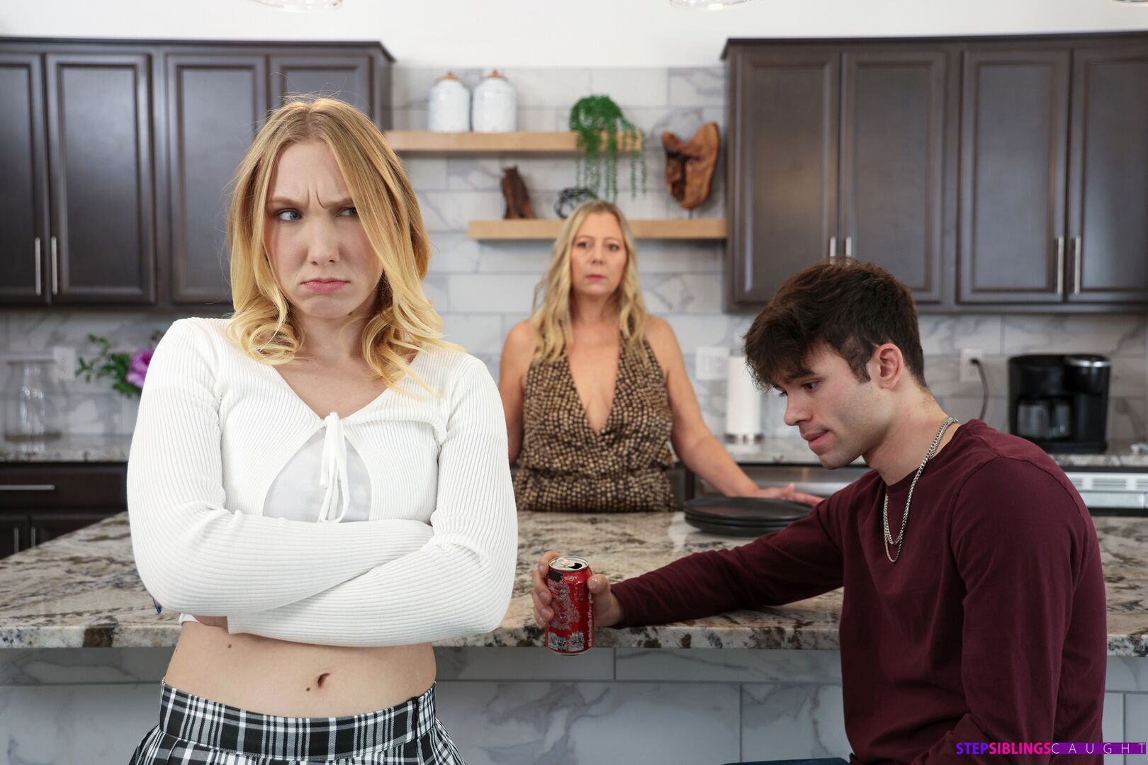 I Want Stepbros Big Dick To Make Me Cry - S31:E2