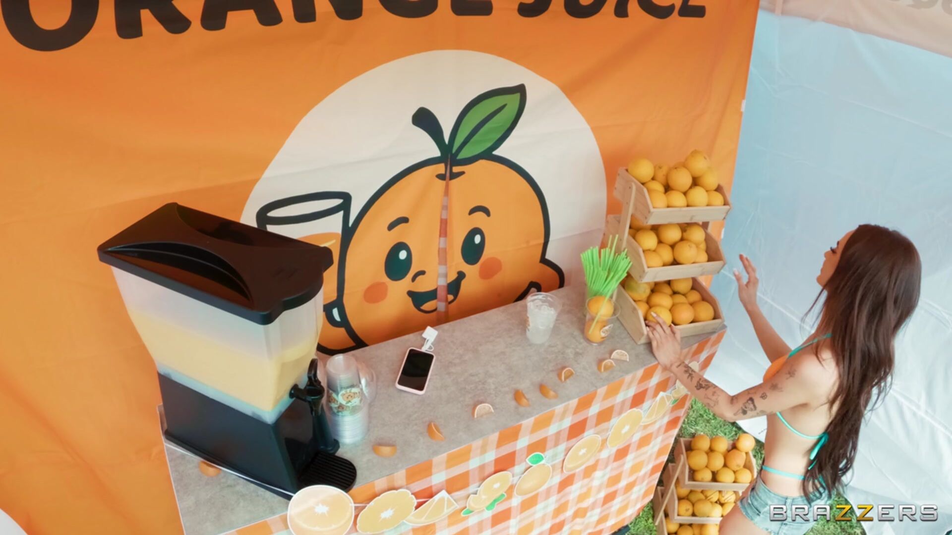 The Big O Orange Stand