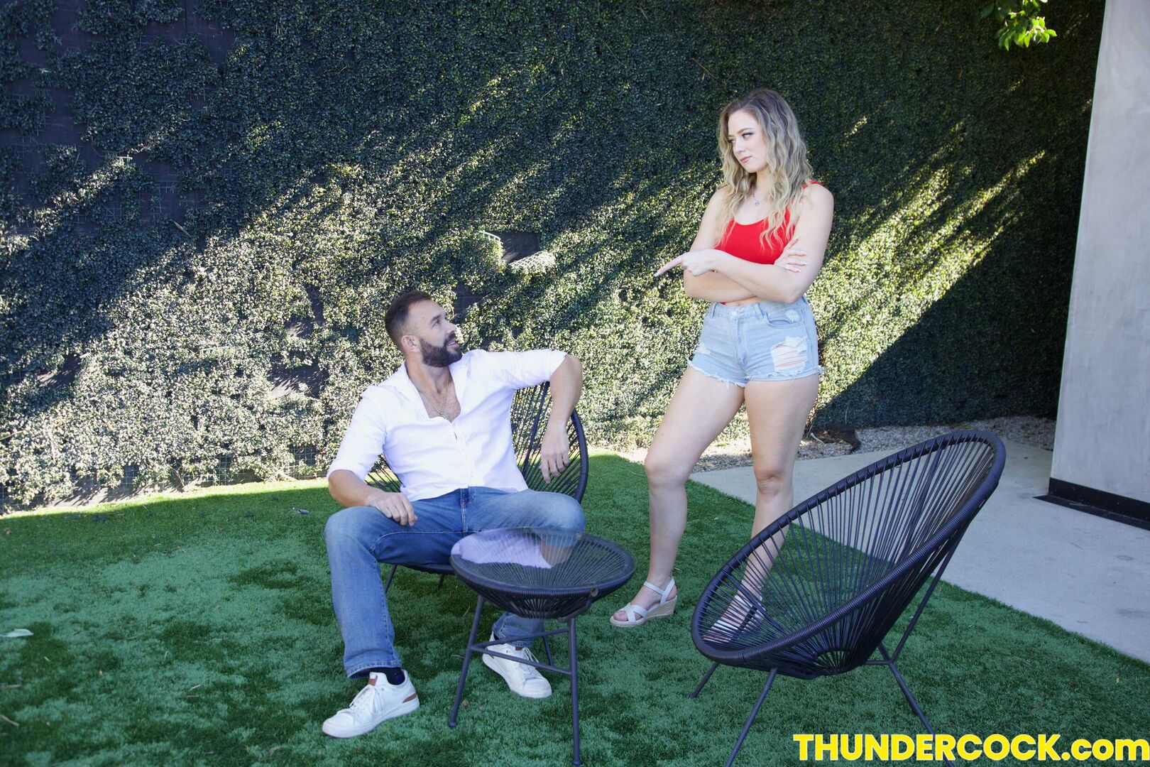 Sexy Blonde River Lynn wants her neighbor's Thundercock