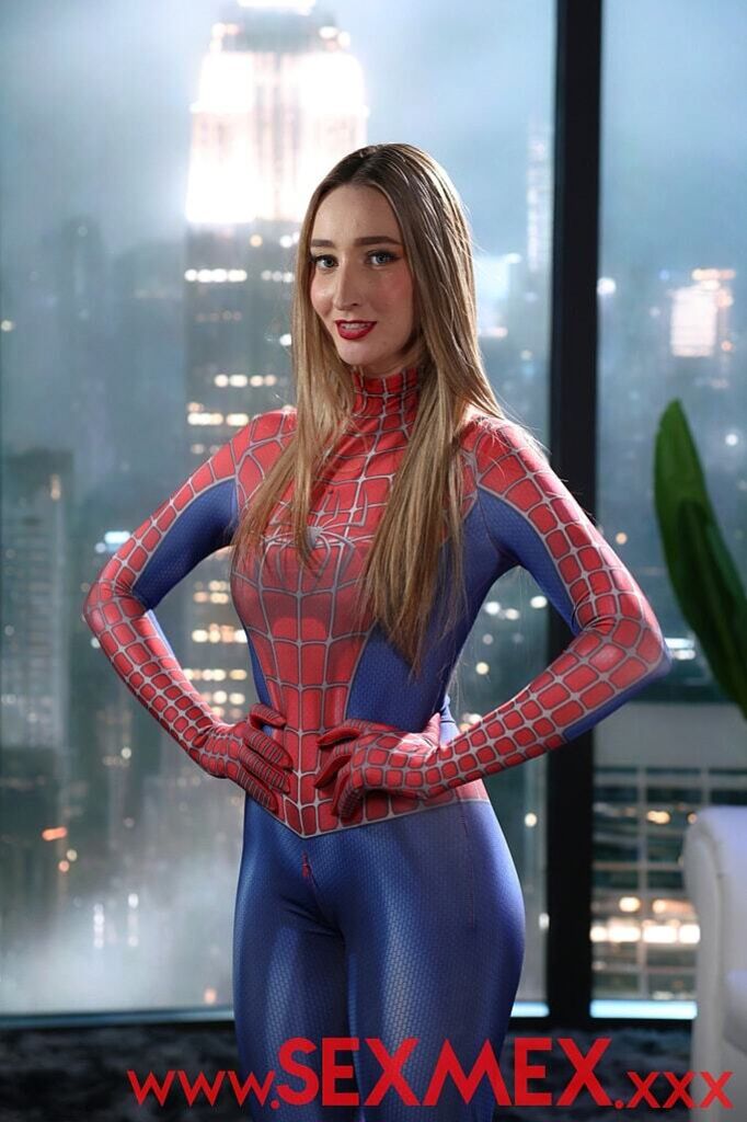 SPIDER GIRL BANGED BY SUPERHEROES . LULA