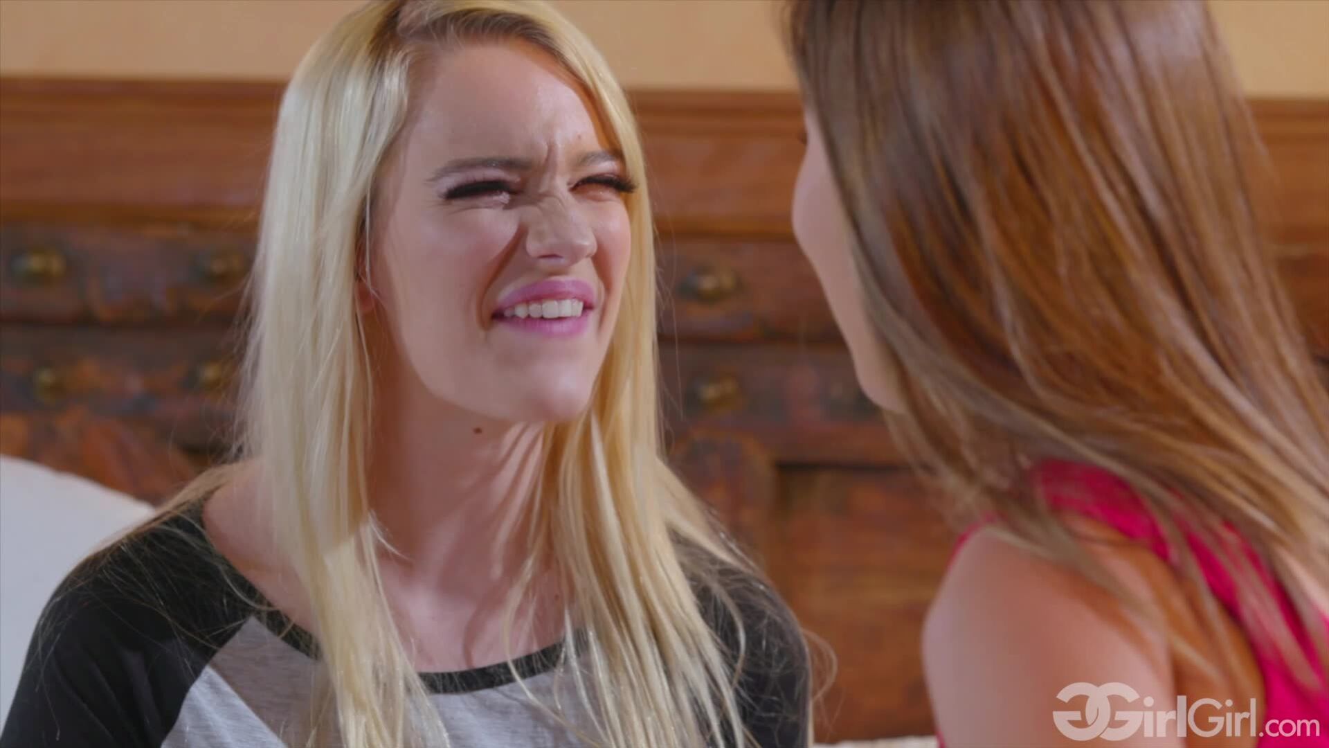 Girlgirl: Lesbian Reluctance Mixed Signals Kenna James & Paige Owens