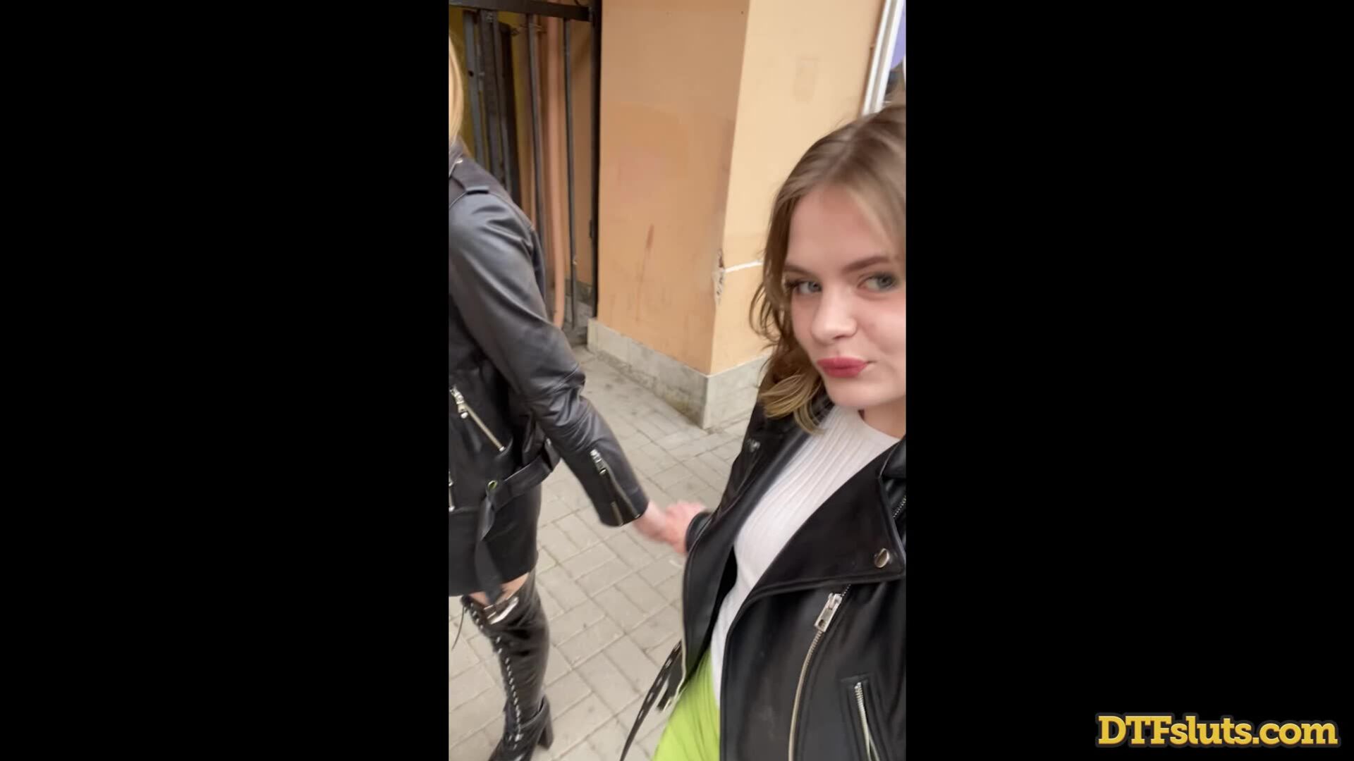 Lesya Milk Has An Orgy With Her Friends