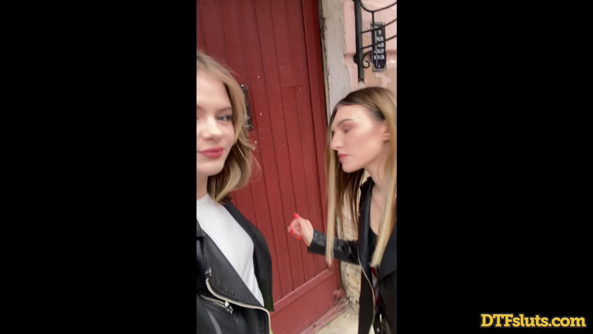 Lesya Milk Has An Orgy With Her Friends