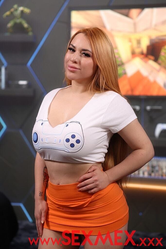 BOOBS AS A JOYSTICK . Michelle Aldrete