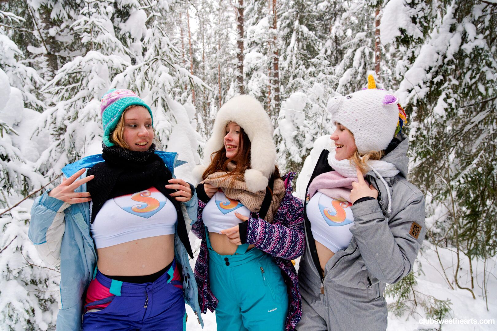 Frosty sweethearts 1/3