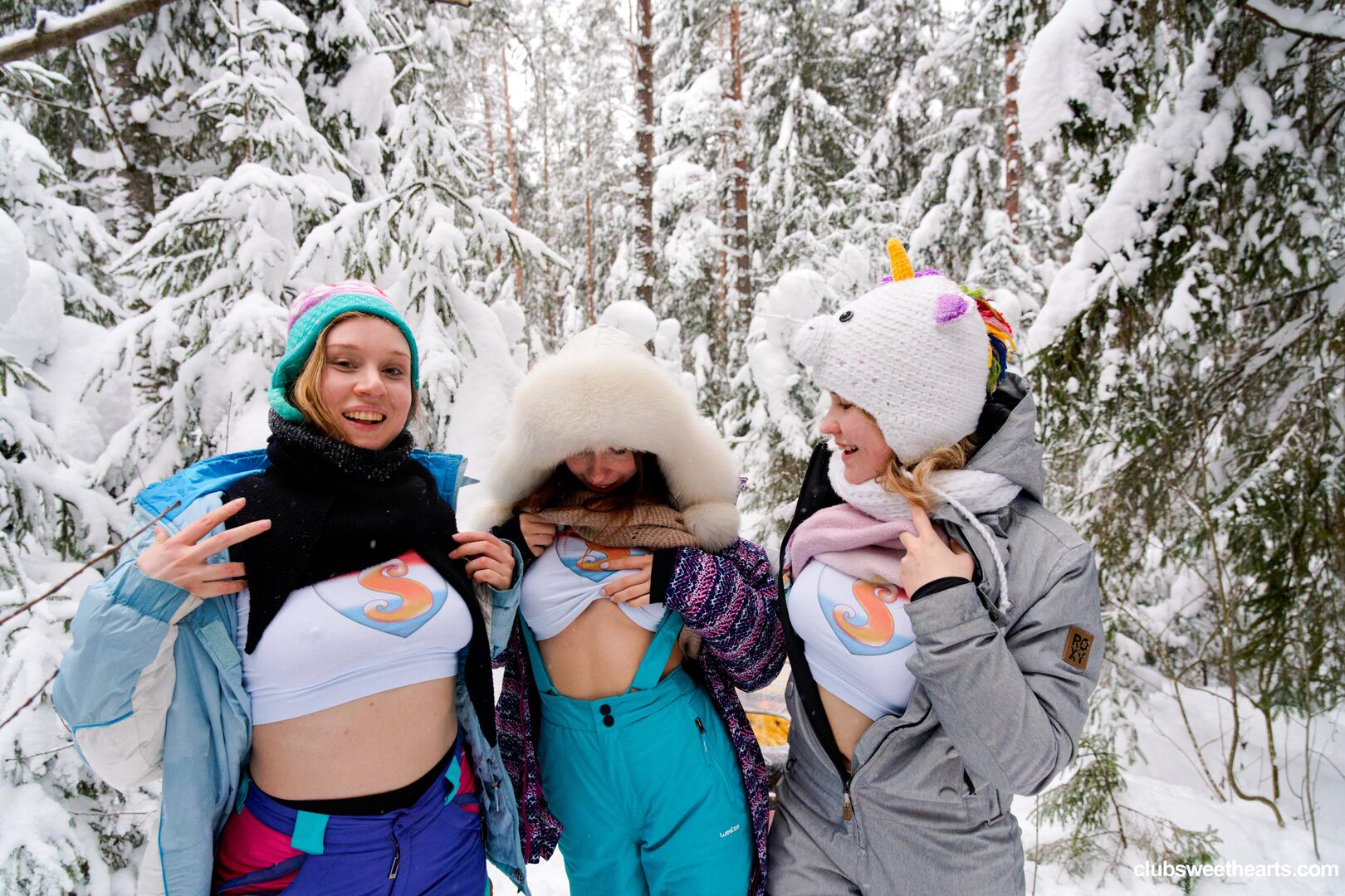 Frosty sweethearts 1/3