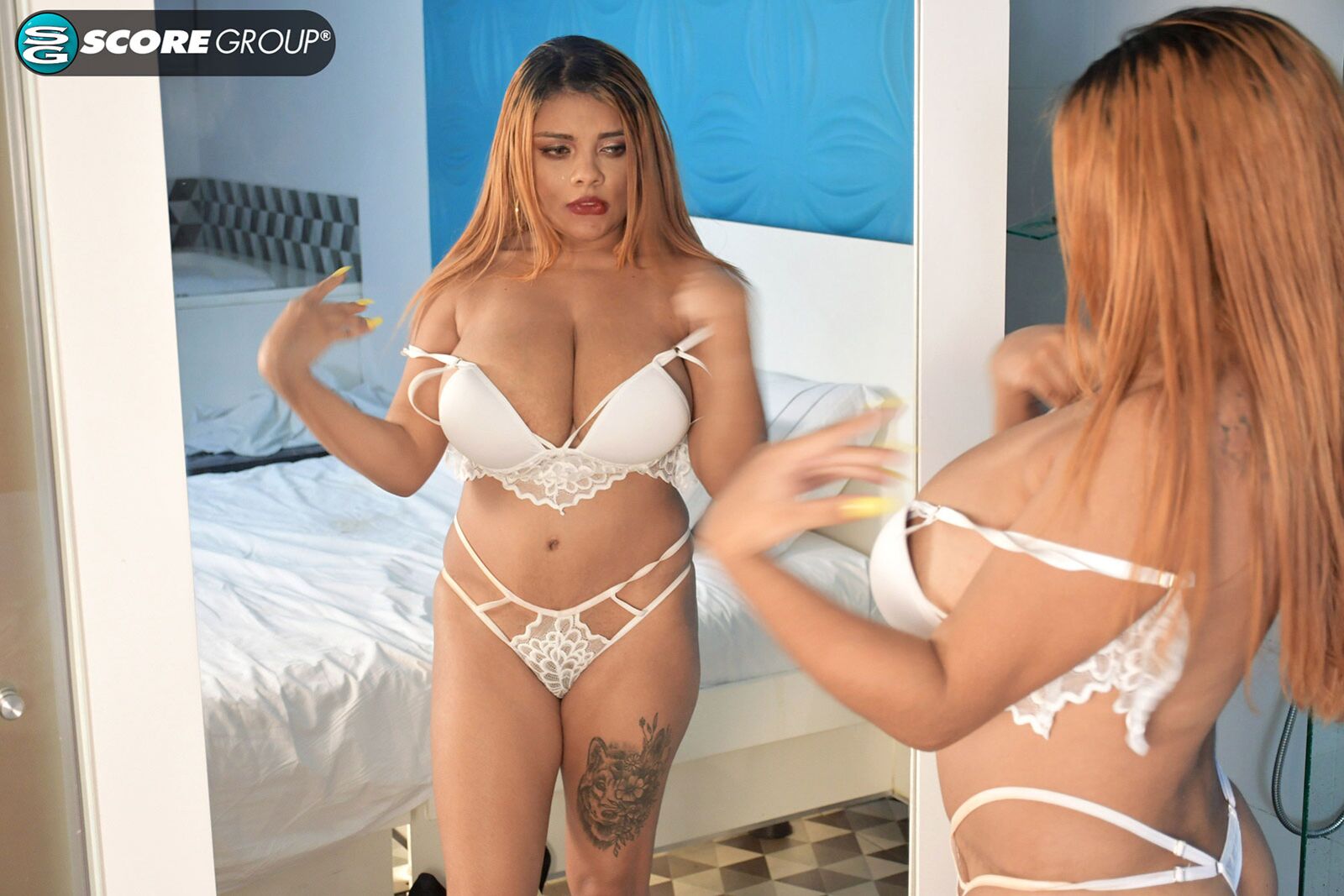 Latina Bhiankha shows off her very special tit skills