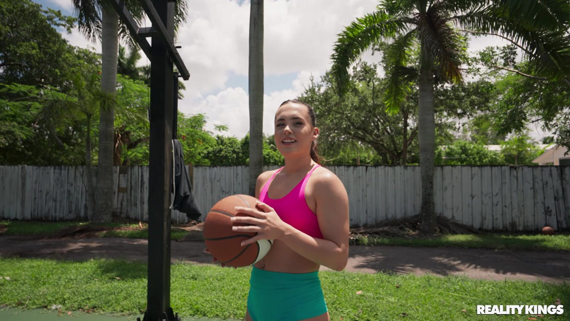 Basketball Booty 2302