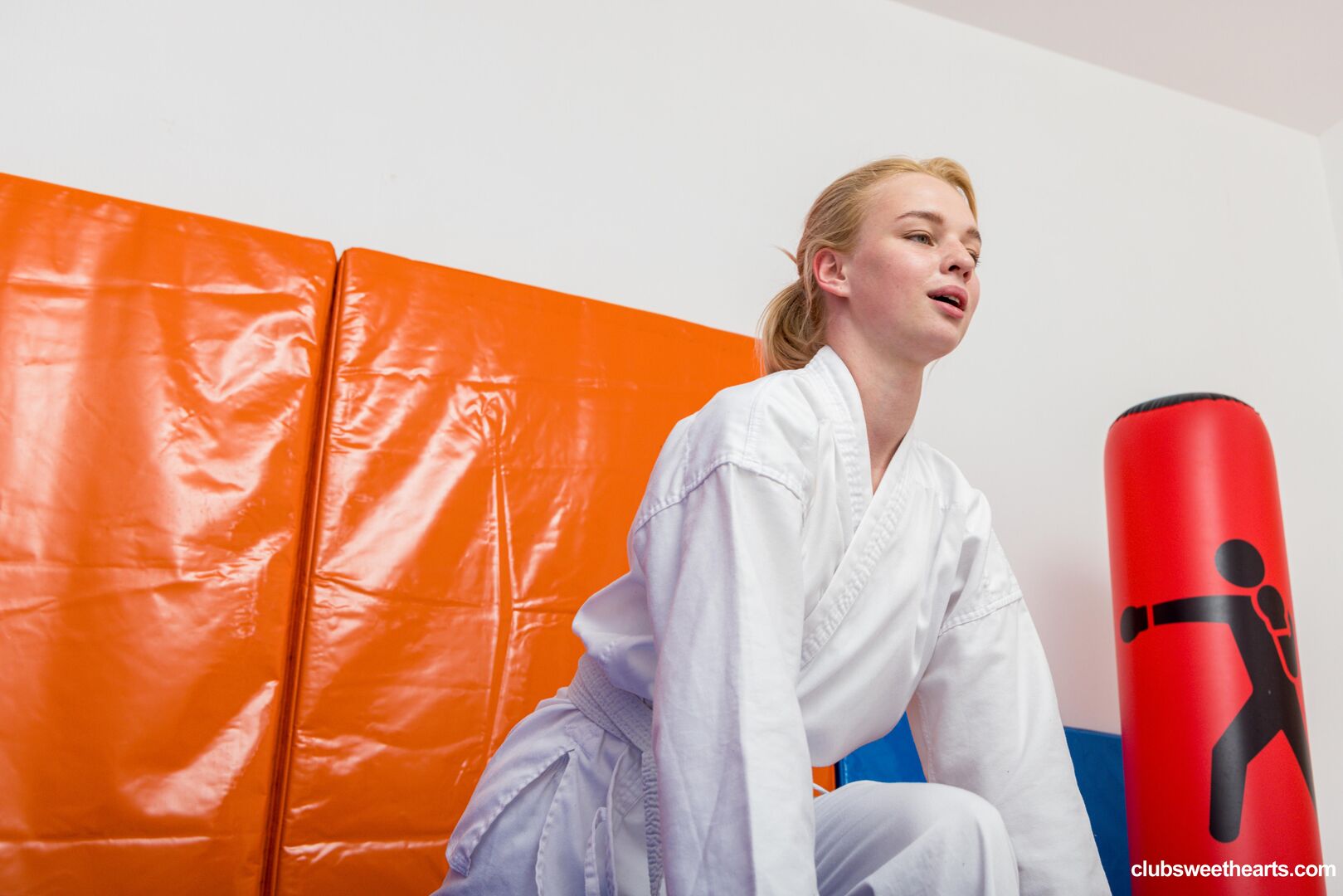 Karate cutie elloise arti