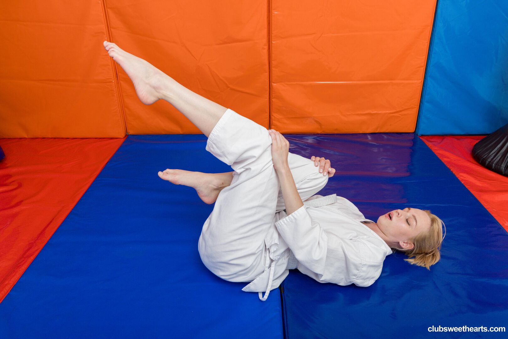 Karate cutie elloise arti