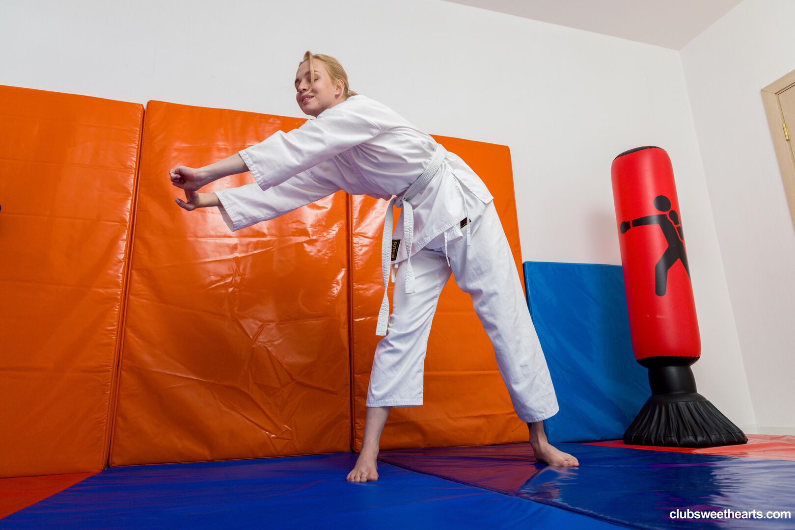 Karate cutie elloise arti