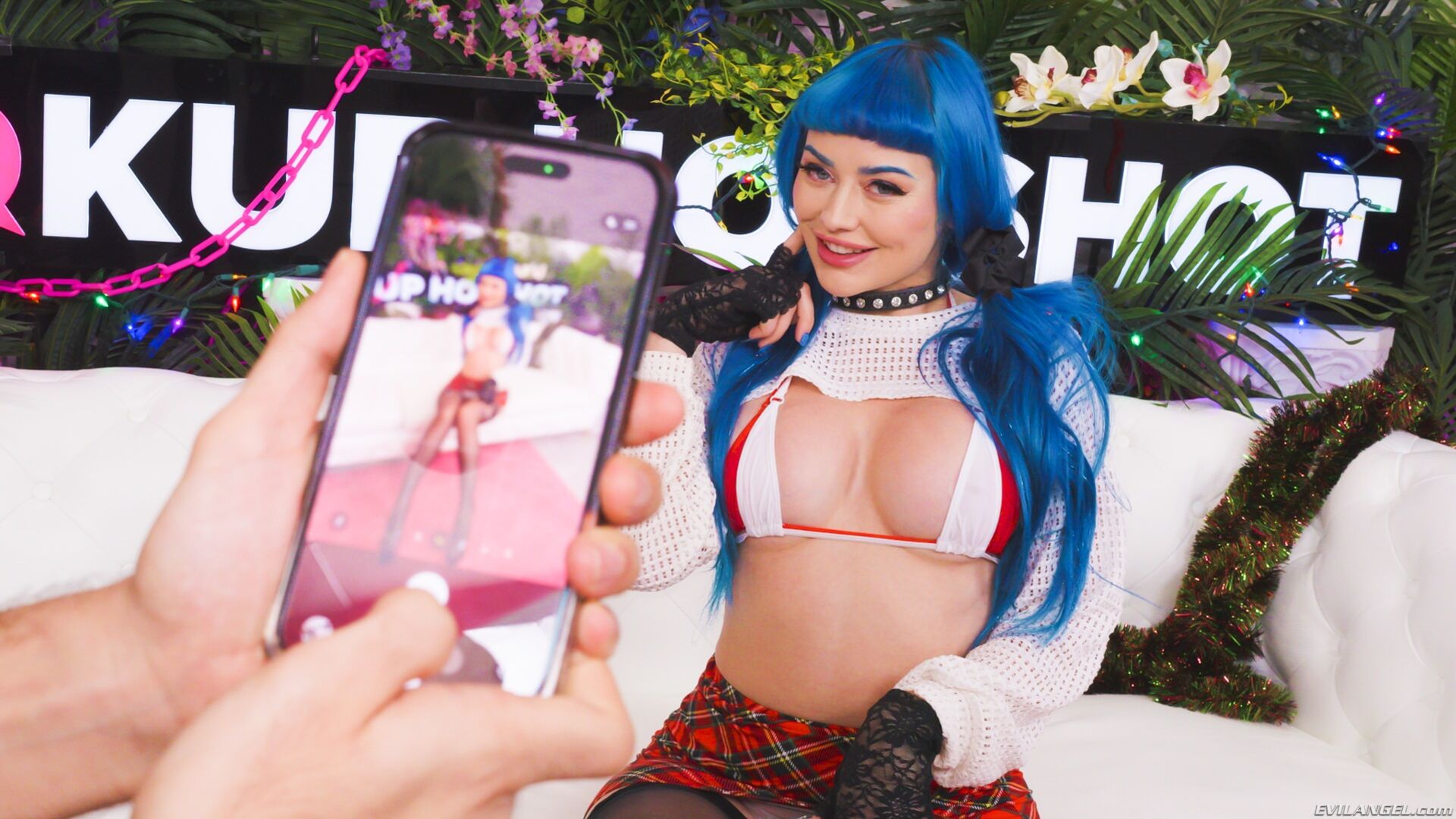 Jewelz Blu Rough Fuck & Pussy Squirt