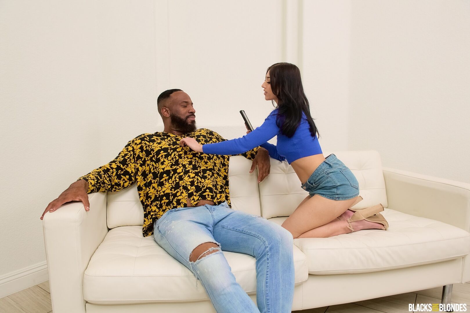 Alexa Chains Loves Dick Pics!
